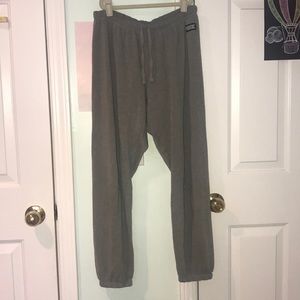 PINK SLOUCHY SWEATPANTS!! SIZE MEDIUM